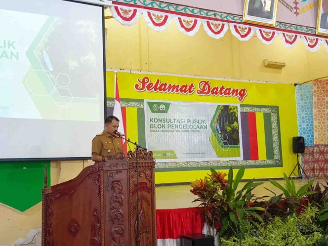 
 Wakil Bupati Aceh Selatan H.Baital Mukadis Saat Membuka Kegiatan Konsultasi Publik Pengelolaan Rawa Singkil, Senin 19 Mei 2025