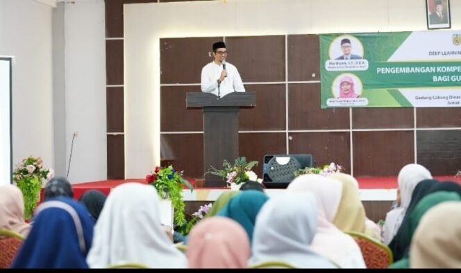 
 Kadisdik Aceh Buka TEFLIN Workshop untuk Guru Bahasa Inggris Se-Aceh