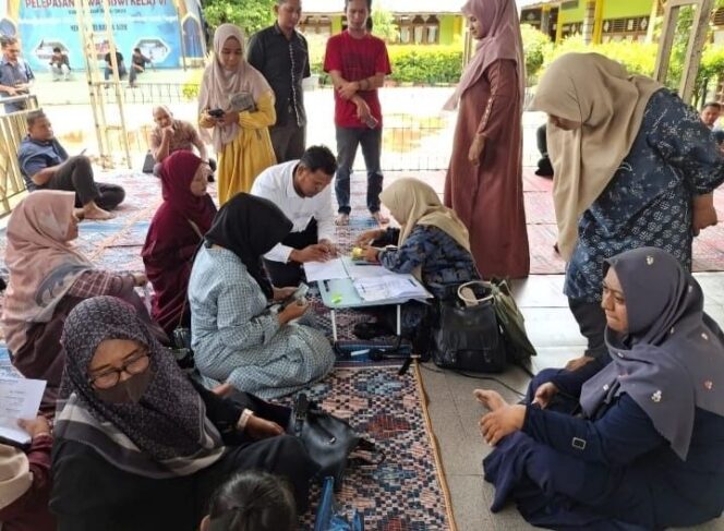 
 Komite MIN 11 Banda Aceh Kembalikan Sumbangan Kepada Seluruh Wali Murid Baru