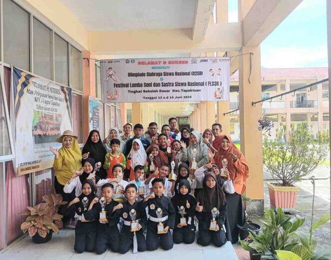 
 SDN 5 Unggul Juara Umum FLS3N Tingkat SD se Kecamatan Tapaktuan