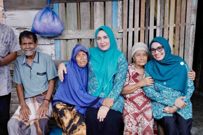 
 Hari Kedua di Barsela, Marlina Kembali Turun Kampung Jemput Data Warga Miskin Calon Penerima Rumah Layak Huni