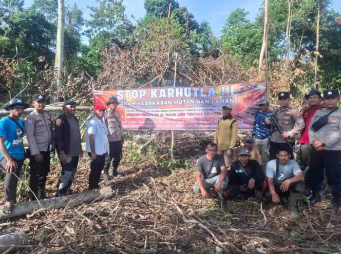 
 Patroli Cegah Karhutla, Polsek Kluet Selatan Bersama FKL Edukasi Pemilik Lahan