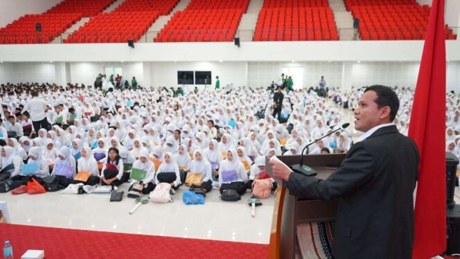 
 Wagub Aceh Ajak Mahasiswa Baru Unimal Jadi Garda Bela Negara
