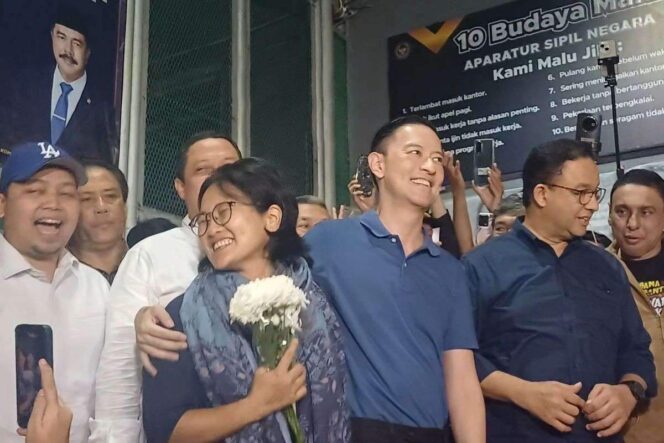 
 Foto:Tom dan Istri didampingi Anies Baswedan (Dok.Kompas)