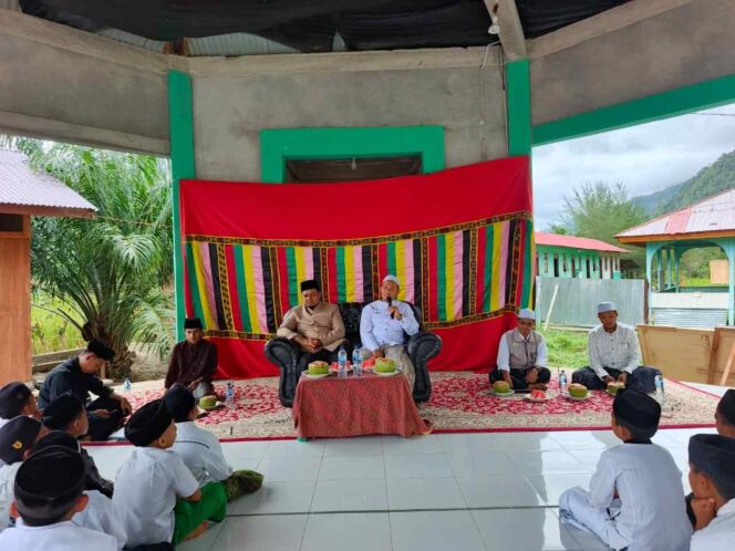 
 Wakil Ketua MADA Berikan Motivasi Menuntut Ilmu bagi Santri Minhajul Karamah Aceh Selatan