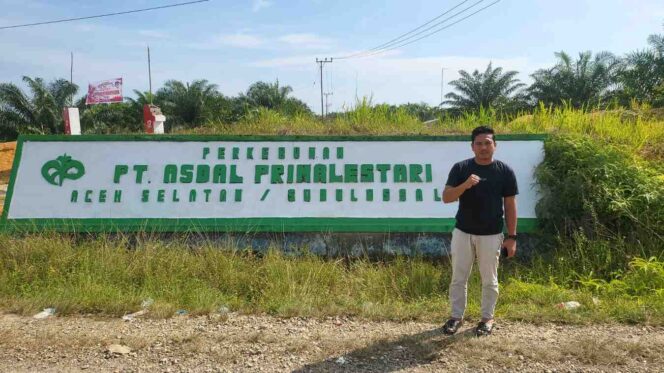 
 Ketua BARMAS ,Muhammad Arhas 