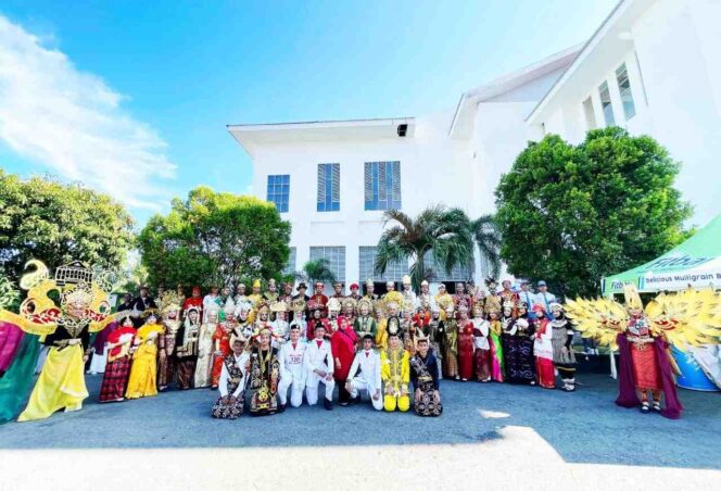 
 SMAN 10 Fajar Harapan Empat Kali Berturut-turut Raih Juara Pertama Pawai HUT Kemerdekaan