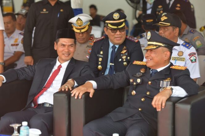 
 Puncak Perayaan Harhubnas di Aceh, Dishub Anugerahkan Penghargaan kepada Tokoh Transportasi dan Luncurkan Rute Baru Trans Koetaradja