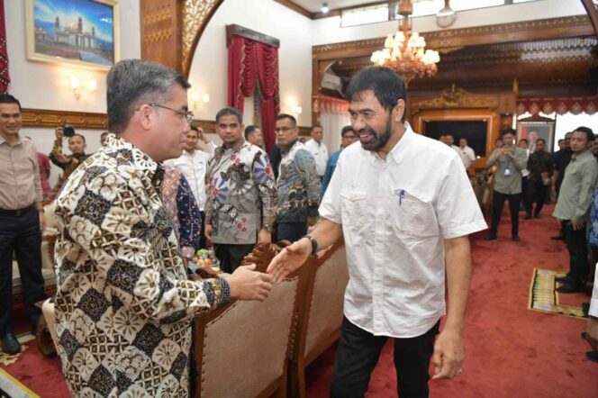 
 Gubernur Mualem Minta Menaker Bangun BLK Spesifikasi Khusus di Aceh