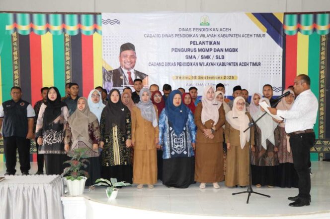 
 Kacabdisdik Aceh Timur Lantik Pengurus MGMP dan MGBK SMA, SMK dan SLB