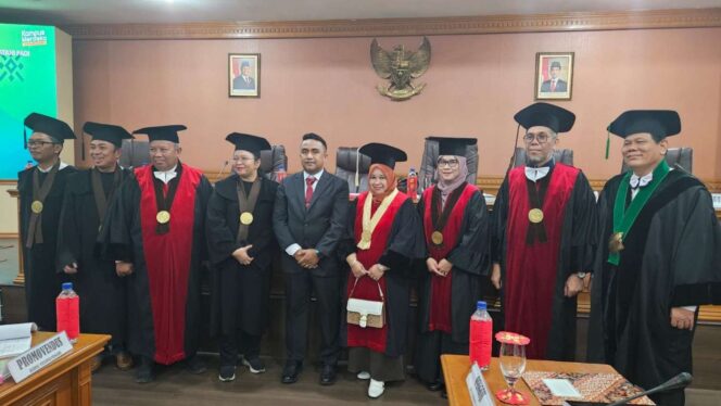 
 Rahmat Suryanto Pirngadi Putra Kecamatan Samadua Resmi Sandang Gelar Doktor di Bidang Ilmu Pertanian