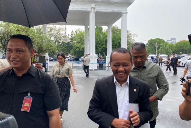 
 Menteri Energi dan Sumber Daya Mineral (ESDM) Bahlil Lahadalia yang juga ketua umum DPP Pertai Golkar  