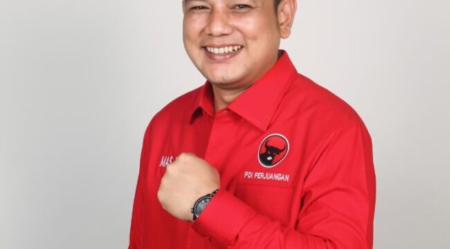 Politisi PDI-P Masady Manggeng