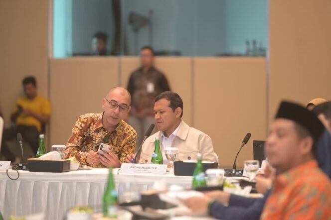 
 Wakil Gubernur Hadiri Rapat Bersama Komisi VI DPR RI di Banda Aceh