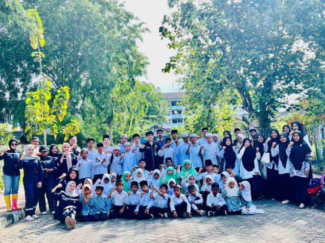 
 Santri Yayasan Pendidikan Hafizh Cendekia Kunjungi Laboratorium Lapangan Peternakan USK