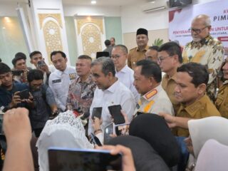 Wagub Aceh Minta Percepatan Jadup, Pemulihan Ekonomi hingga Sapi Meugang saat Kunjungan Pimpinan MPR RI