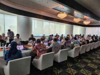 Sekda Aceh Membahas usulan Renaksi K/L dan R3P Hidrometeorologi Aceh di Bappenas