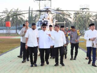 Presiden Prabowo Subianto Shalat Idul Fitri di Aceh Tamiang, Gubernur dan Wagub Tampil bersama Sambut Kunjungan