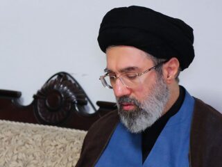 Mojtaba Khamenei Jadi Pemimpin Tertinggi Iran, Bagaimana Arah Perang Selanjutnya?