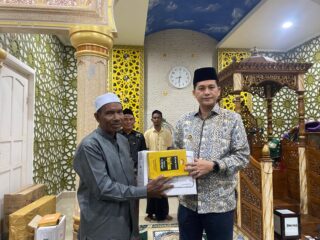 Safari Ramadhan Ke Kota Bahagia, Bupati Mirwan : Mari Perkuat Persaudaraan Sesama Kita