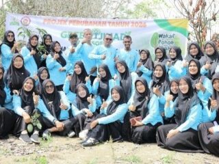 Green Jihad SMKN 1 Peusangan: Menanam Pohon, Menanam Harapan Pasca Banjir