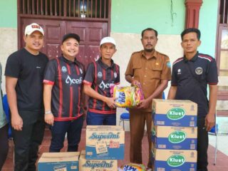 PSKR Serahkan Bantuan untuk Korban Bencana Kebakaran Kota Fajar