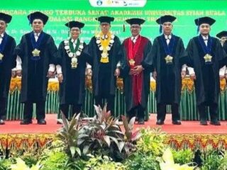 Pengukuhan Guru Besar, Ketua IGPKhI Aceh Ucapkan Selamat Kepada Dewan Pembina Organisasi