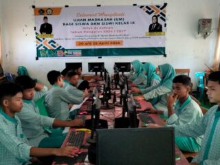 Bersiap Naik Tingkat, Santri MAS Al Zahrah Berjuang Hadapi Ujian Madrasah