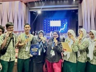 Ajang Internasional WYIE di Malaysia, Siswa SMAN 3 Banda Aceh Raih Medali Emas